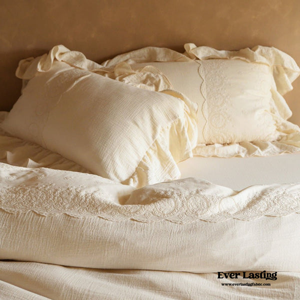 Audrey Retro Lace Embroidered Bedding Set / Dark Brown