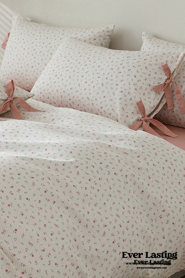 Cottage Ribbon Bow Tie Floral Bedding Set / Purple