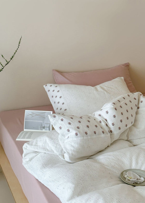 Delilah Floral Double Gauze Bedding Set / White