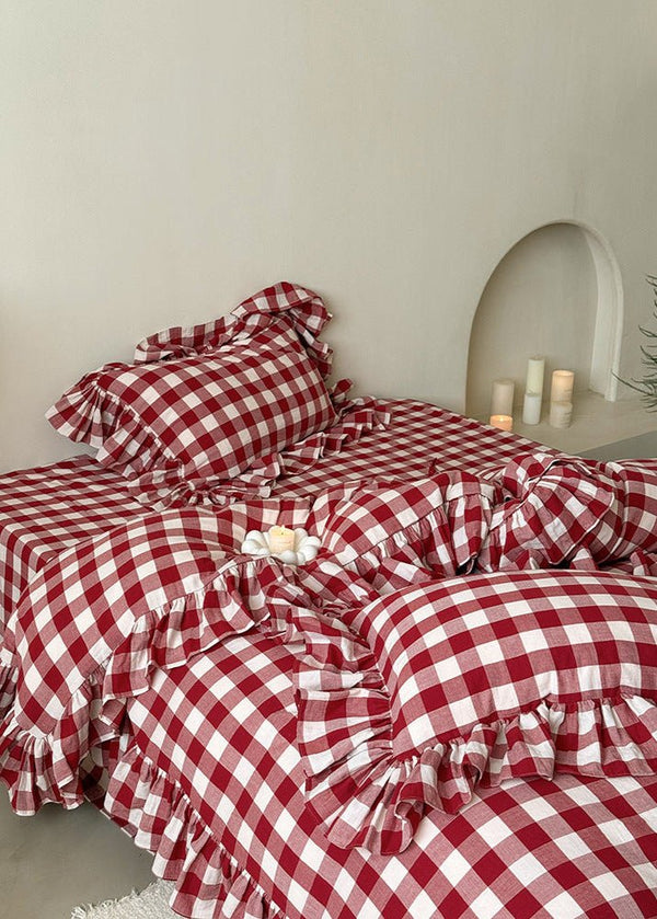 Hattie Gingham Ruffle Bedding Set / Red
