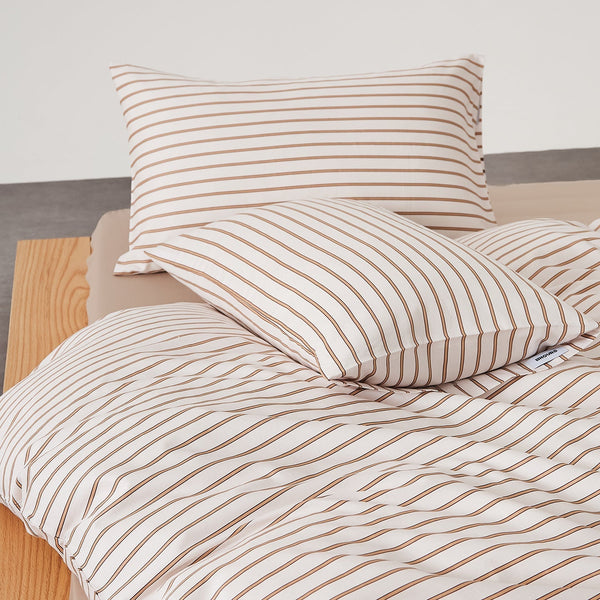 Henry Striped Pillowcases / Coffee