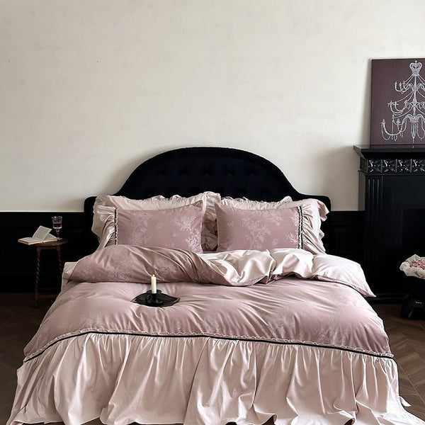 Jacquard Gilded Velvet Ruffled Bedding Set / Brown