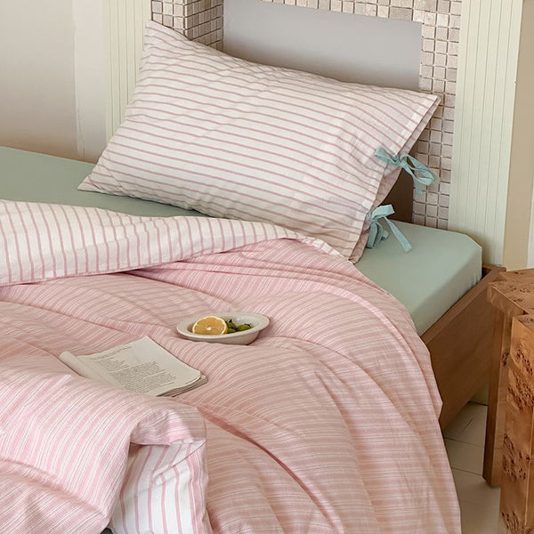 Josie Bow Tied Stripe Pillowcases / Pink