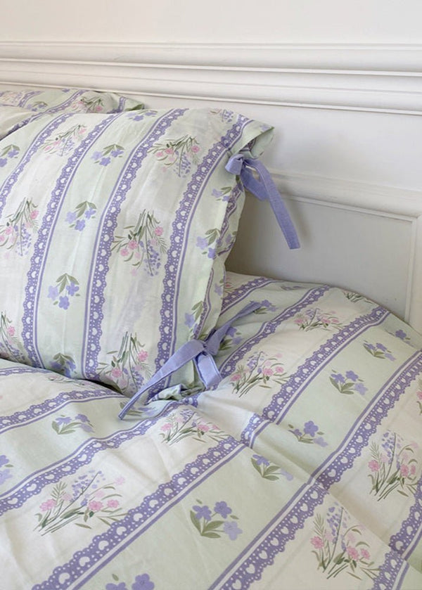 Magnolia Ribbon Bow Tie Floral Bedding Set / Cream
