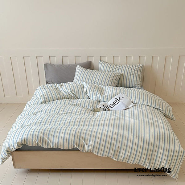 Parker Minimalist Striped Bedding Set / Pink