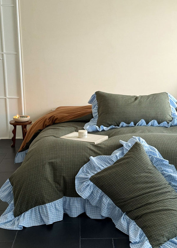 Sadie Gingham Lace Ruffle Bedding Bundle