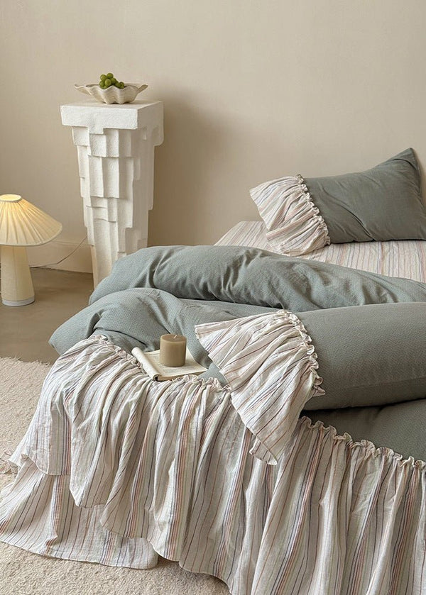 Savannah Lace Ruffle Double Gauze Bedding Set / Gray