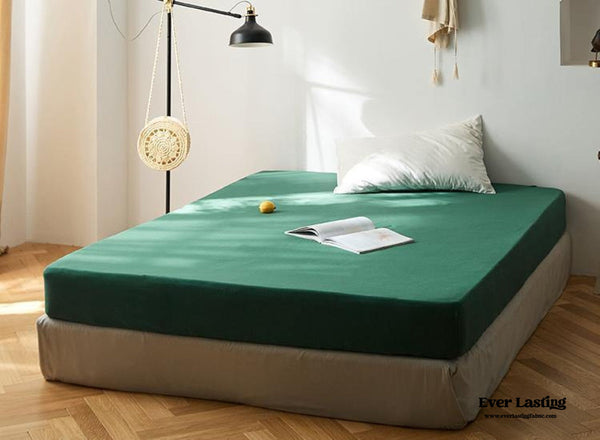 Solid Bed Sheet / Forest Green (Final Sale)