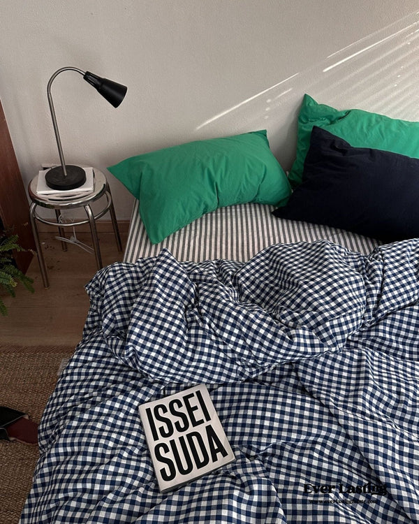 Vintage Deep Blue Gingham Bedding Set