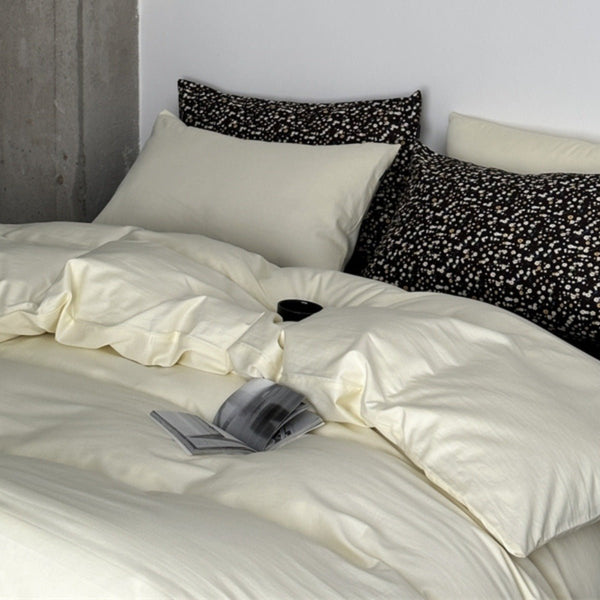 Wesley Retro Modern Bedding Bundle